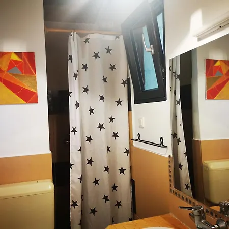 Apartment Arlekin Apartman *