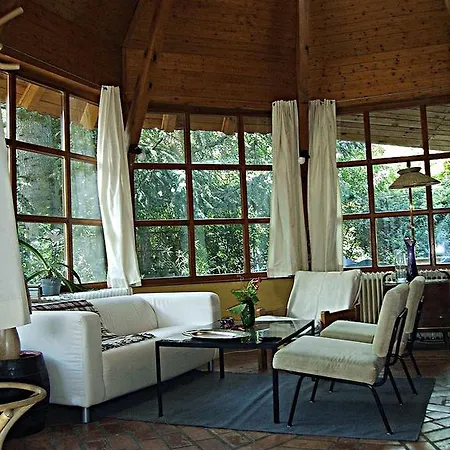 Arlekin Apartman Apartment